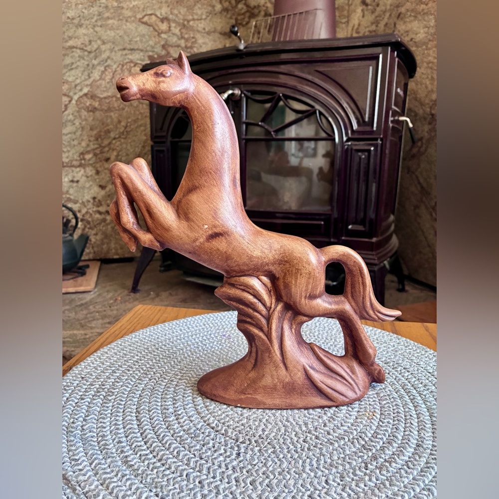 Equestrian vintage Maddux  of California porcelain horse